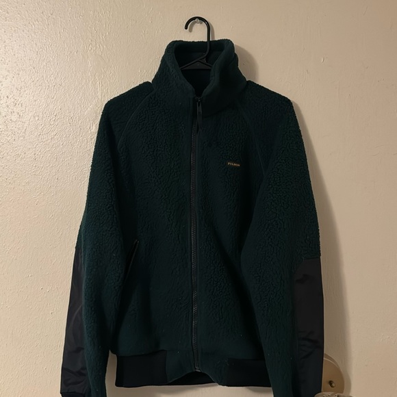Filson Men’s Sherpa Fleece size small, color fir - Picture 1 of 3